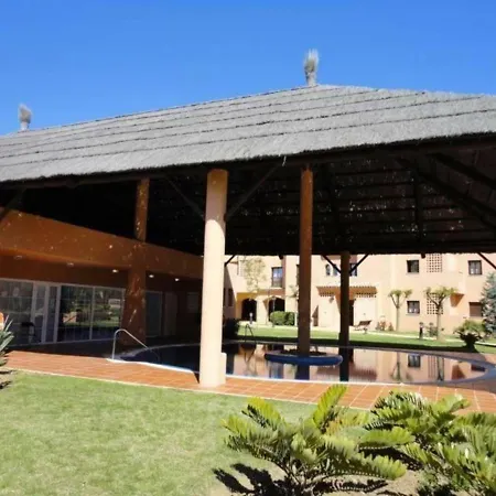 Apartment Hacienda Del Sol Deluxe Beachside Estepona
