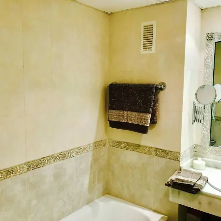 Apartment Hacienda Del Sol Deluxe Beachside *